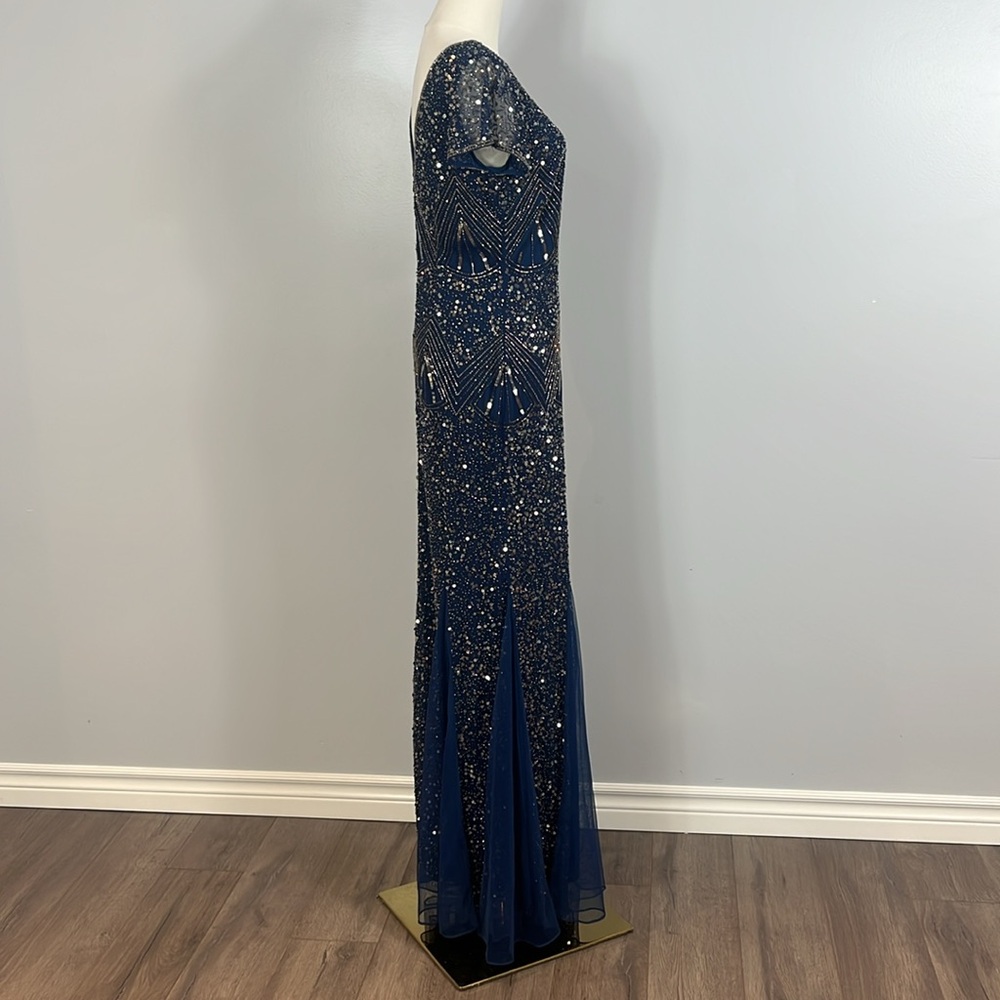 Evening Essentials Elegant Navy Sequin Gown - Picture 5 of 17